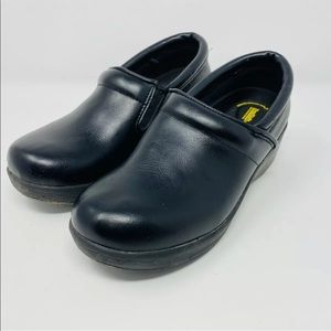 Tredsafe Womens 7 Black Enduropro Slip Resistant Shoes Clogs Anti-fatigue